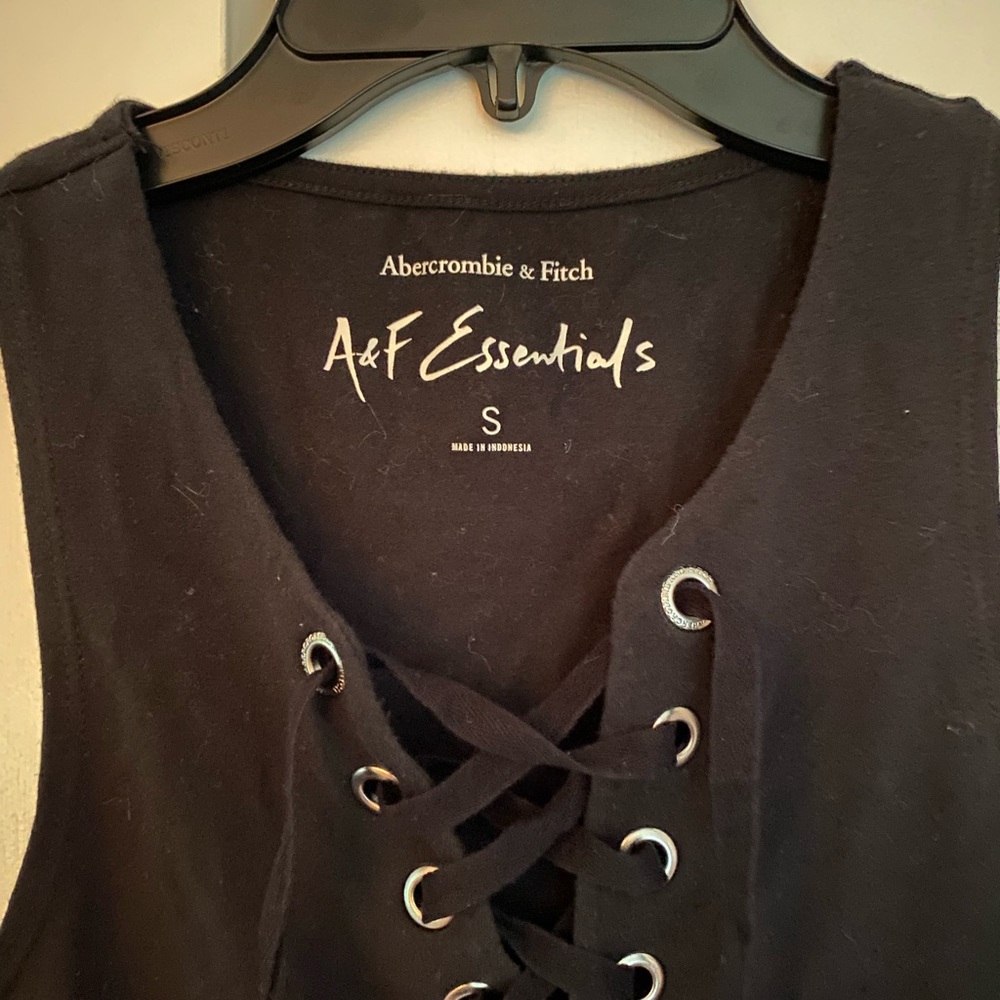 Abercrombie and fitch tank top with cross cross, black, versatile